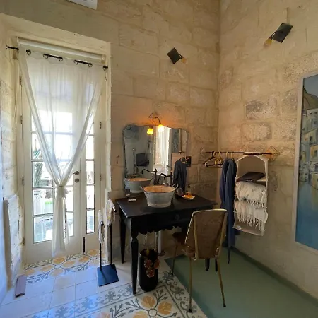 Art Modique Ferienhaus